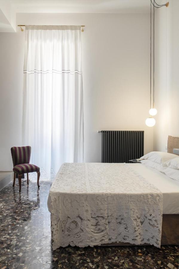 Ortigia'S Gate Bed & Breakfast Siraküza Dış mekan fotoğraf